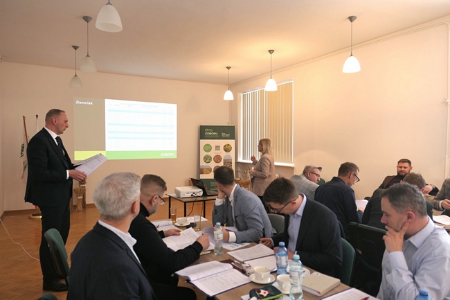 Prezentacja wyników przez Panią Magdalenę Wasilewską