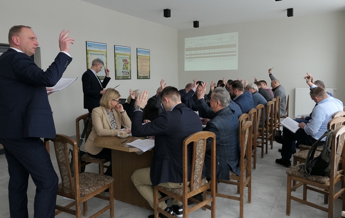  Głosowanie członków zespołu PDO w województwie pomorskim