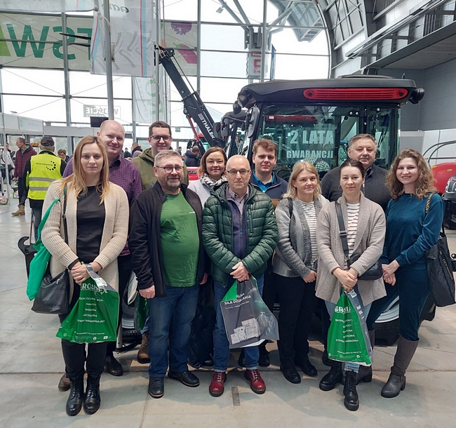 Uczestnicy targów sadowniczo-warzywnych w Kielcach